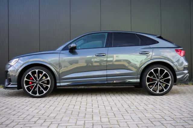 Audi Q3 Sportback (2022) thumbnail 2