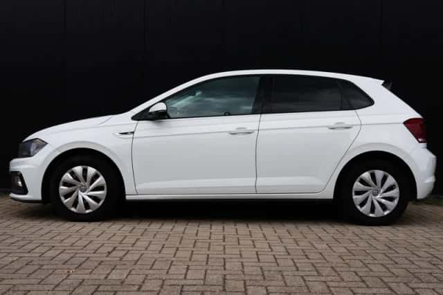 Volkswagen Polo (2019) thumbnail 2