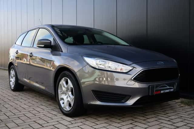 Ford Focus (2016) thumbnail 6