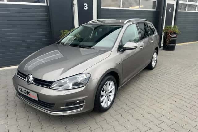 Volkswagen Golf (2015) thumbnail 3