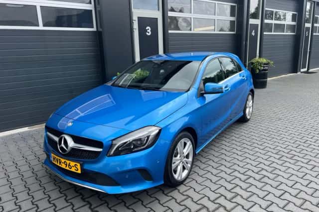 Mercedes-Benz A-Klasse (2017) thumbnail 2