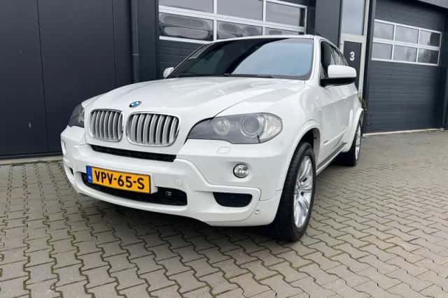 BMW X5 (2008) thumbnail 4
