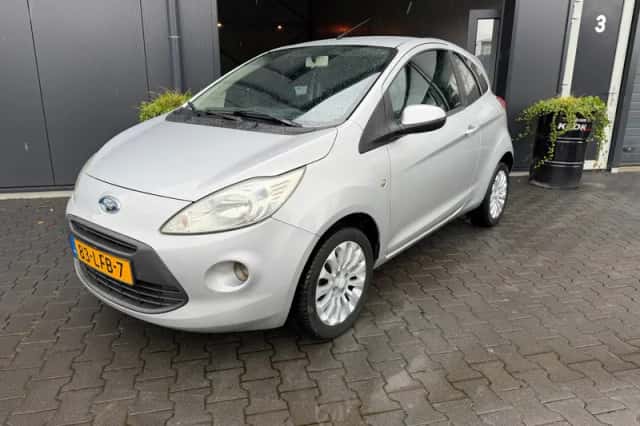 Ford Ka (2010) thumbnail 1