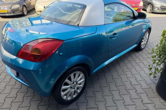 Opel Tigra (2007) thumbnail 4