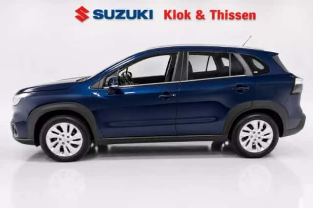 Suzuki S-Cross (2022) thumbnail 2