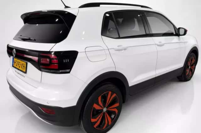 Volkswagen T-Cross (2020) thumbnail 5