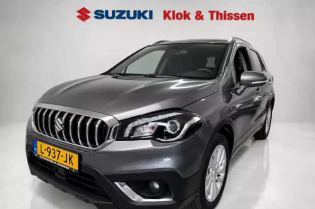 Suzuki S-Cross (2021) thumbnail 1