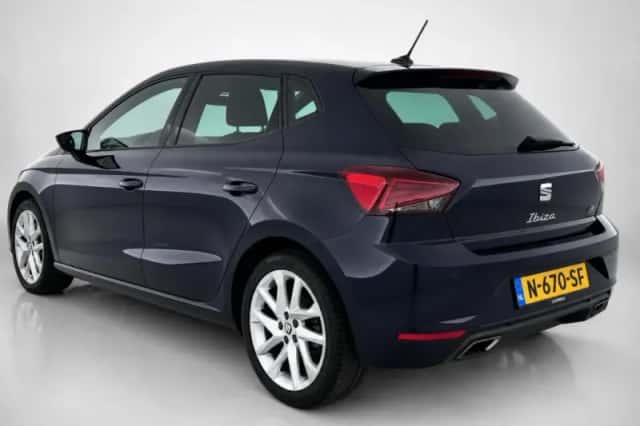 SEAT Ibiza (2021) thumbnail 4