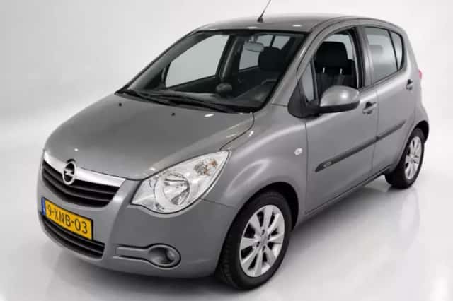 Opel Agila (2014) thumbnail 3
