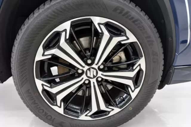 Suzuki Across (2023) thumbnail 6