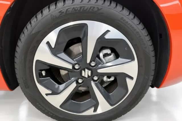 Suzuki Swift (2026) thumbnail 6