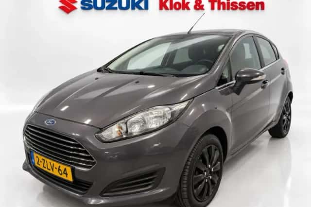 Ford Fiesta (2015) thumbnail 1