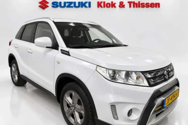 Suzuki Vitara (2016) thumbnail 5