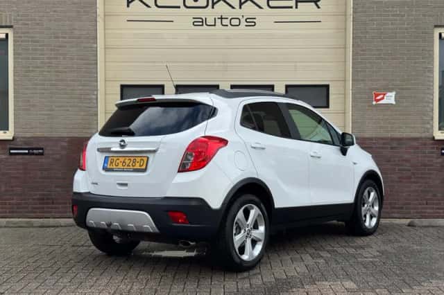 Opel Mokka (2013) thumbnail 2