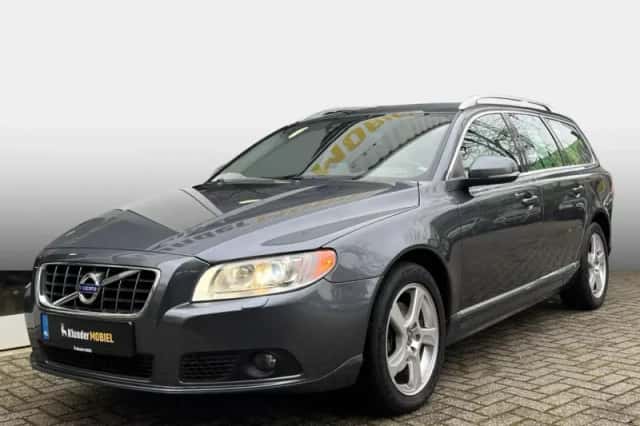 Volvo V70 (2011) thumbnail 1