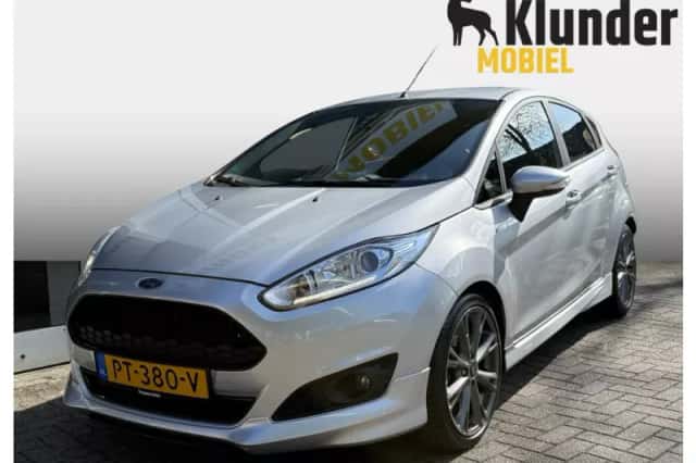 Ford Fiesta (2017) thumbnail 1