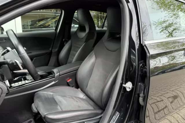 Mercedes-Benz A-Klasse (2021) thumbnail 4