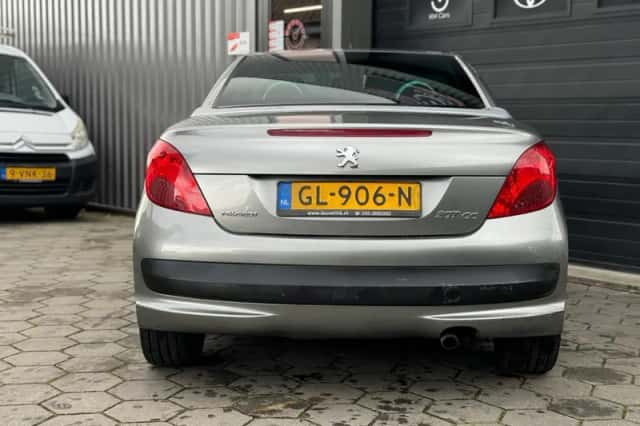 Peugeot 207 (2008) thumbnail 6