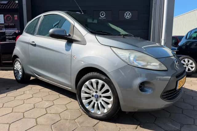 Ford Ka (2010) thumbnail 1