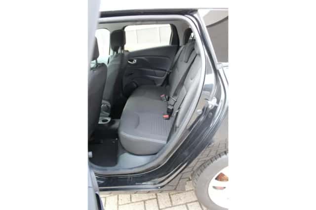Renault Clio (2018) thumbnail 5