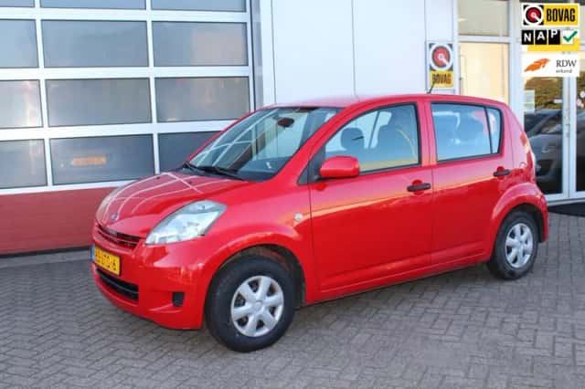 Daihatsu Sirion (2009) thumbnail 1