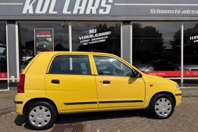 Suzuki Alto (2002) thumbnail 4
