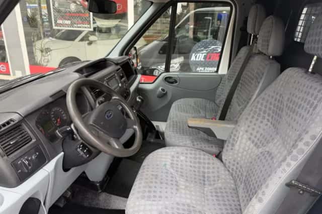 Ford Transit (2011) thumbnail 6