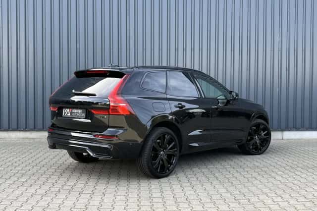 Volvo XC60 (2024) thumbnail 3