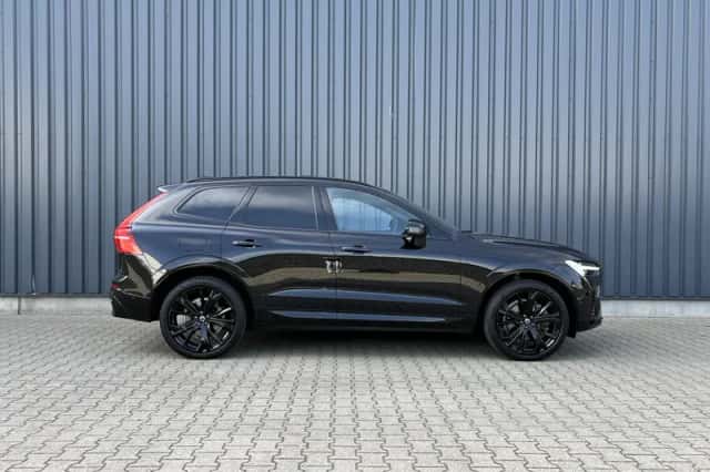 Volvo XC60 (2024) thumbnail 6