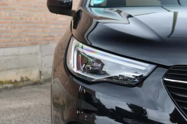 Opel Grandland (2019) thumbnail 4