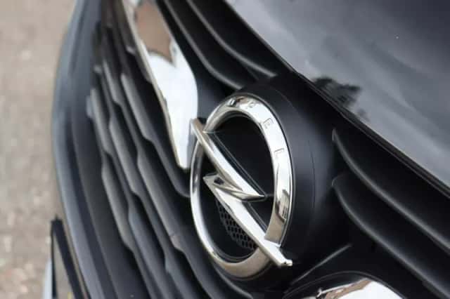 Opel Grandland (2019) thumbnail 5