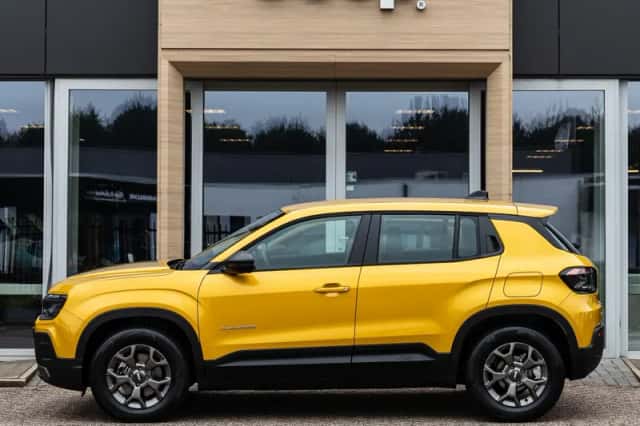 Jeep Avenger (2024) thumbnail 6