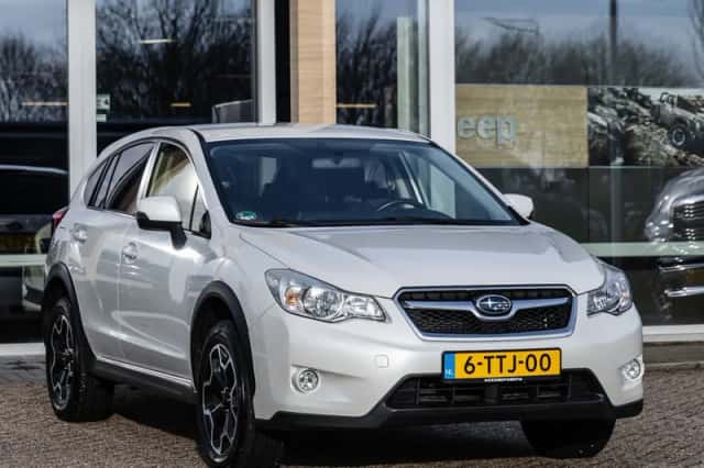 Subaru XV (2014) thumbnail 5