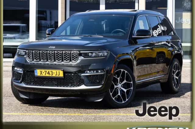 Jeep Grand Cherokee (2023) thumbnail 1