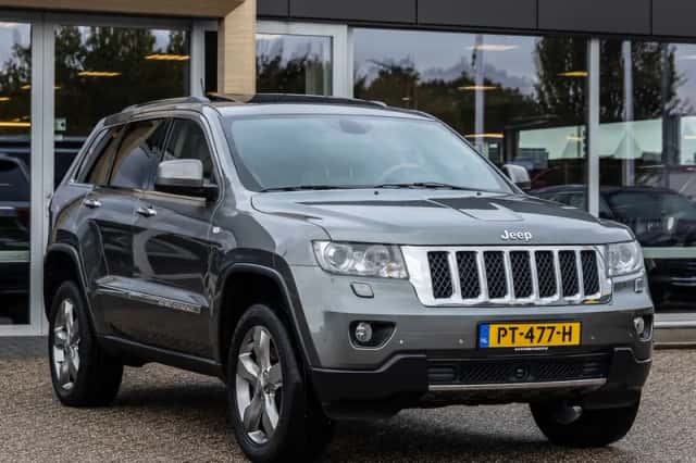 Jeep Grand Cherokee (2012) thumbnail 2