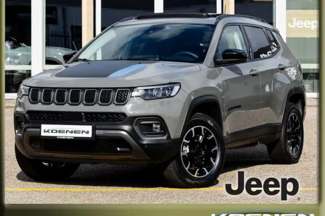 Jeep Compass (2023) thumbnail 1