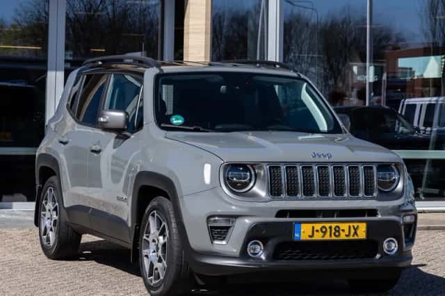 Jeep Renegade (2020) thumbnail 5