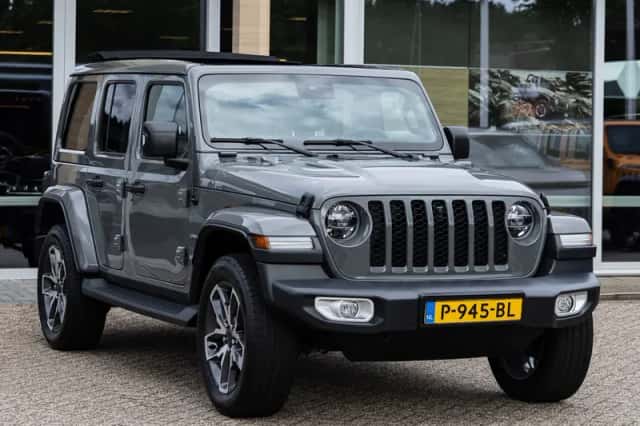 Jeep Wrangler (2022) thumbnail 6