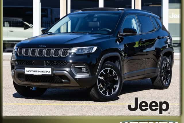 Jeep Compass (2023) thumbnail 1