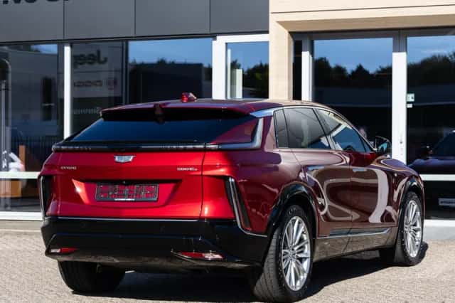 Cadillac Lyriq (2025) thumbnail 4