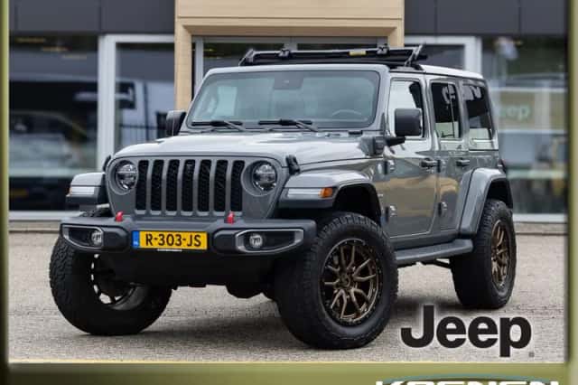 Jeep Wrangler (2021) thumbnail 1