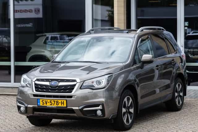 Subaru Forester (2018) thumbnail 3