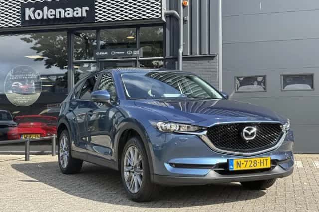 Mazda CX-5 (2021) thumbnail 2