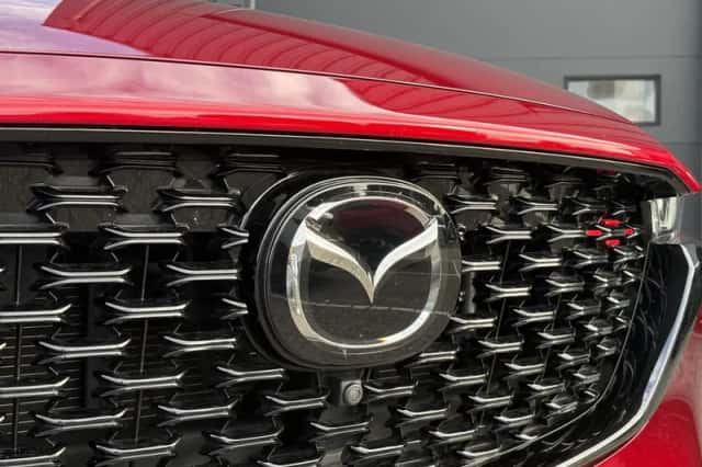 Mazda CX-5 (2023) thumbnail 3