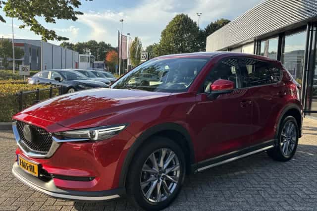 Mazda CX-5 (2021) thumbnail 4