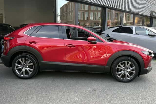 Mazda CX-30 (2022) thumbnail 2