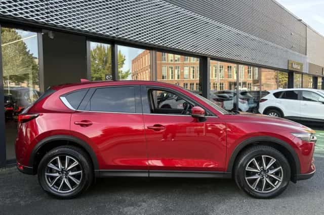 Mazda CX-5 (2019) thumbnail 2
