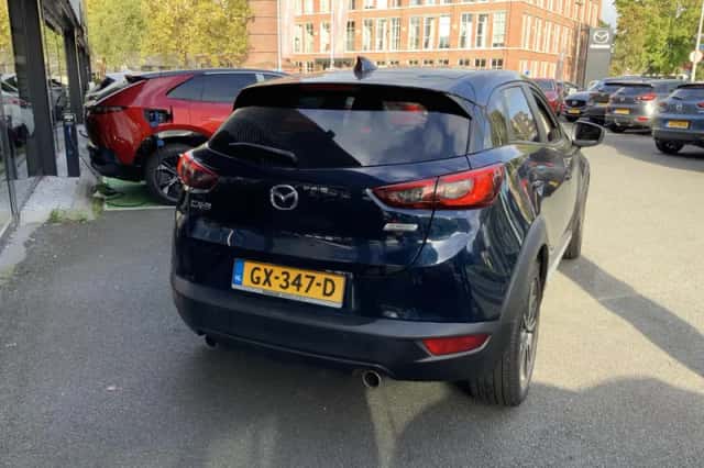 Mazda CX-3 (2015) thumbnail 3