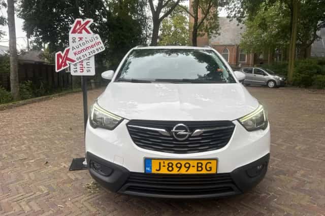 Opel Crossland (2020) thumbnail 3