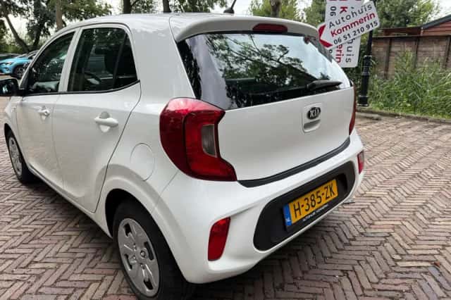 Kia Picanto (2020) thumbnail 6